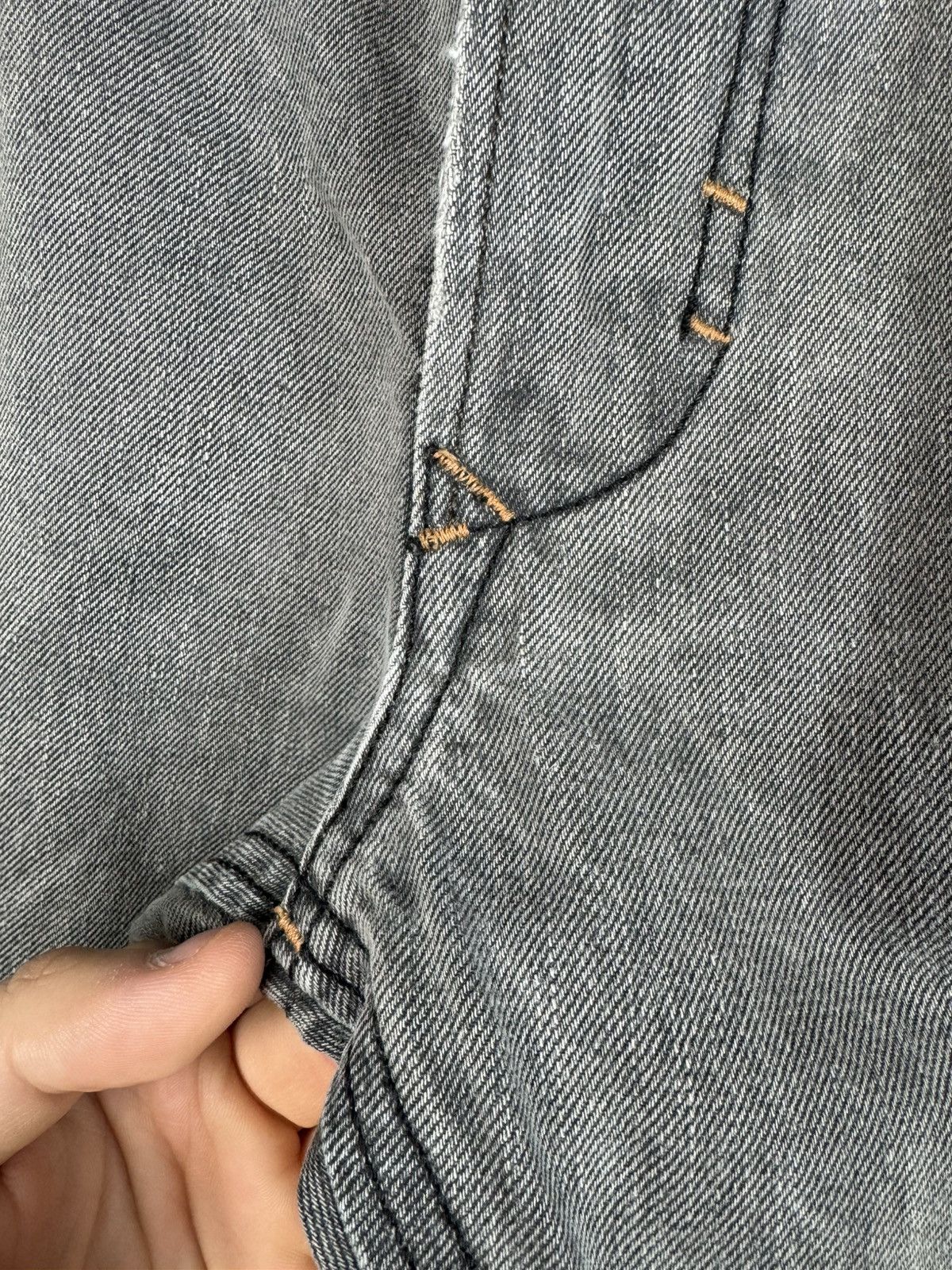 Diesel Diesel Thavar Distressed Denim Jeans Slim-Skinny Size US 31 - 11 Thumbnail