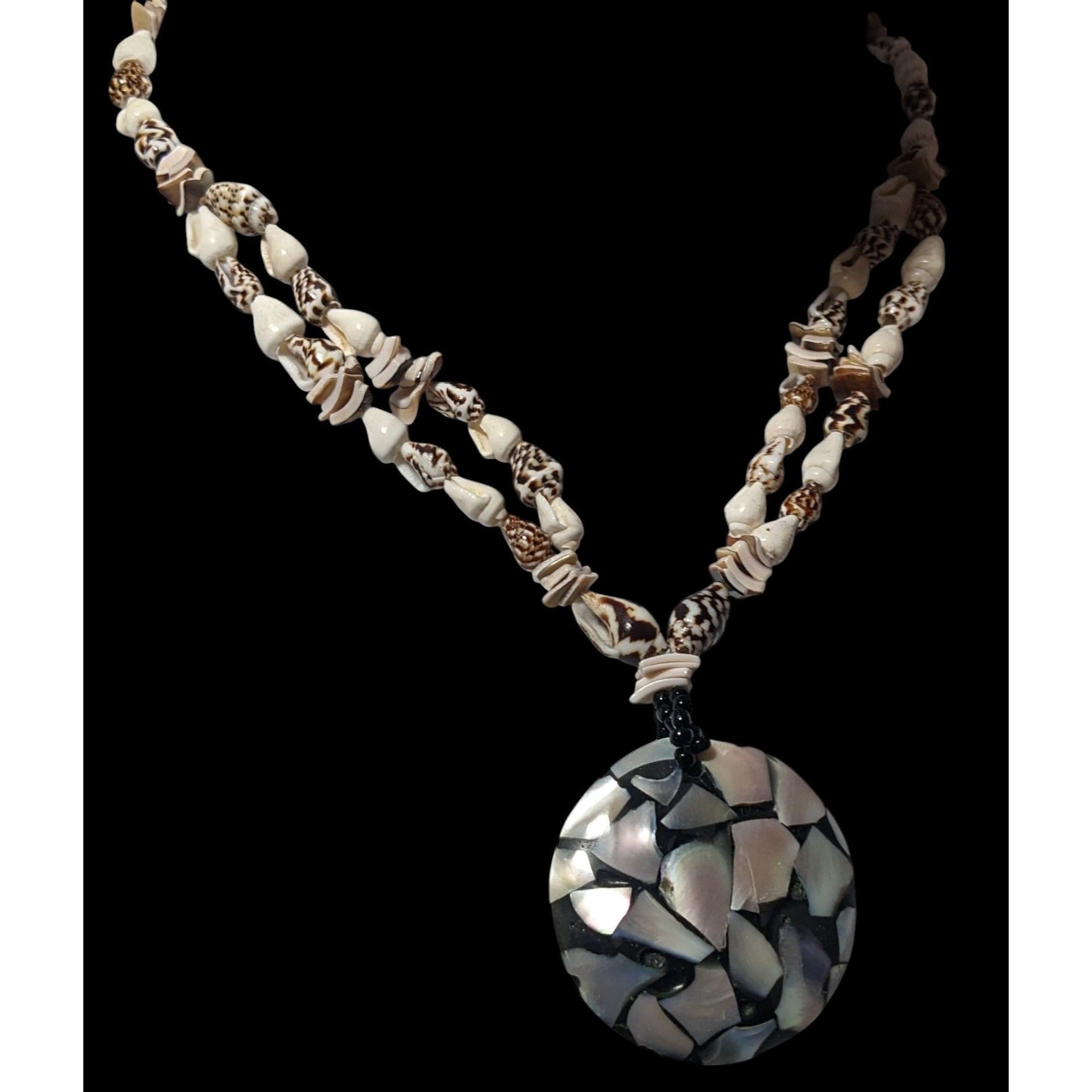 Other Vintage Shell Inlay Pendant Seashell Beaded Necklace Size ONE SIZE - 3 Thumbnail