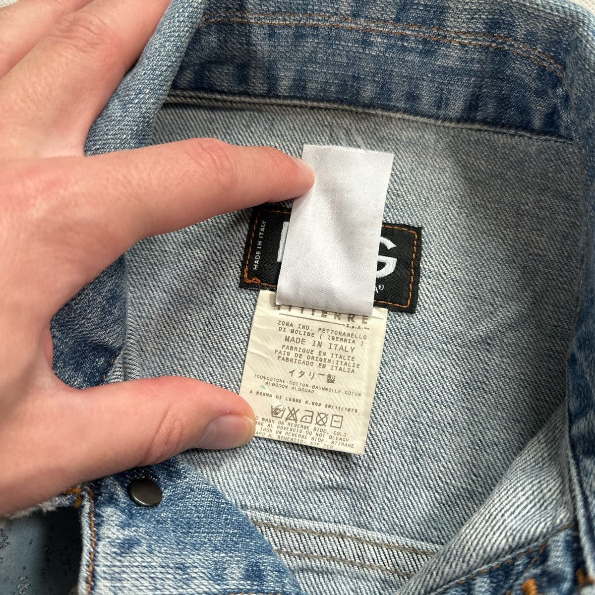 Dolce & Gabbana D&G / Dolce & Gabbana 2002 Painted Denim Jacket Size M / US 6-8 / IT 42-44 - 8 Thumbnail