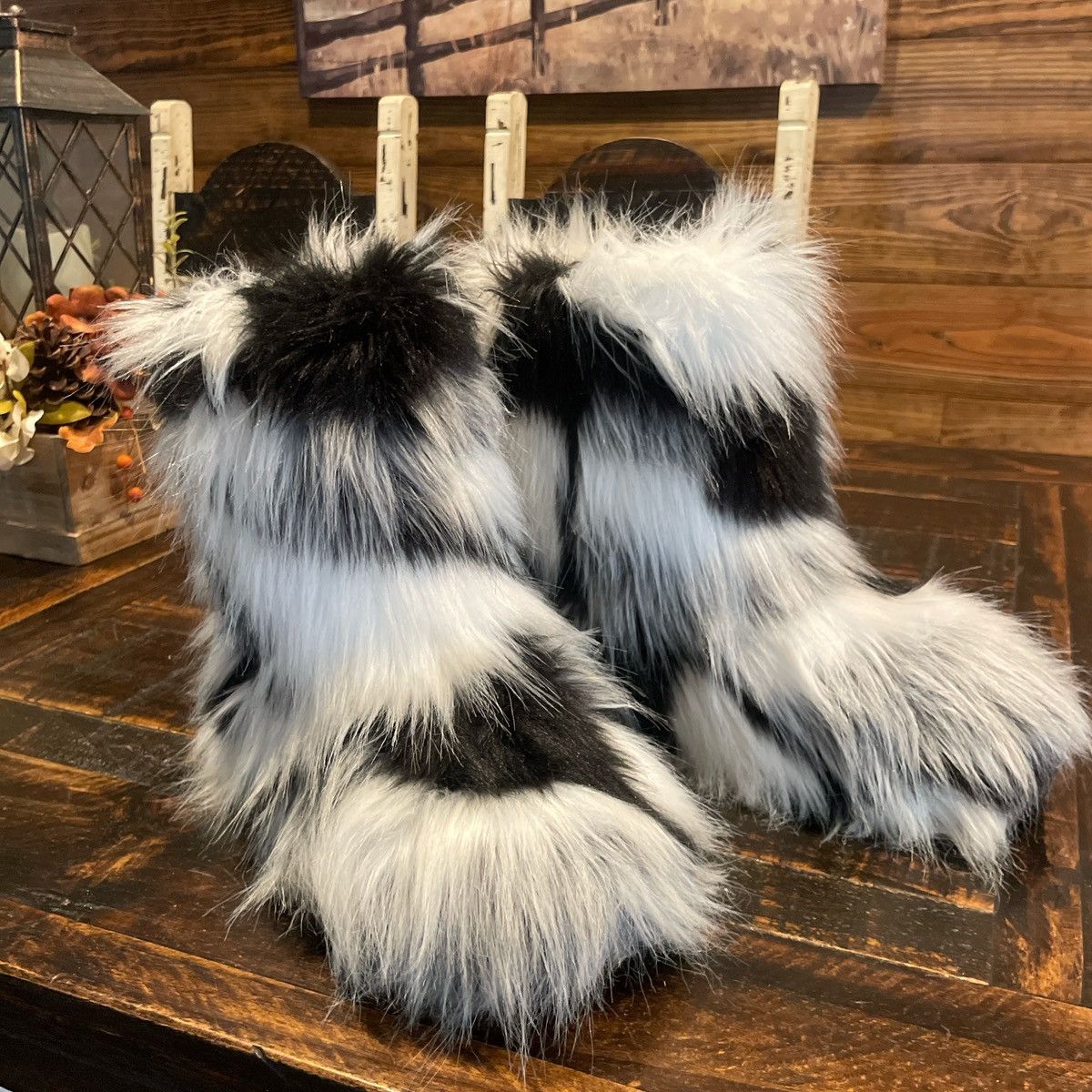 Other Womens black and white faux fur fury winter boots Size US 10 / IT 40 - 7 Thumbnail