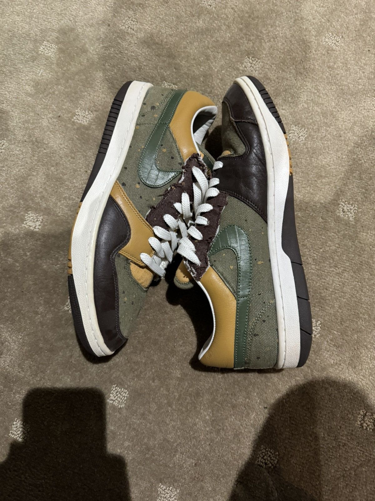 Nike NIKE COURT FORCE Low Premium Army Olive Dunk Dunks Wheat Size US 12 / EU 45 - 1 Thumbnail