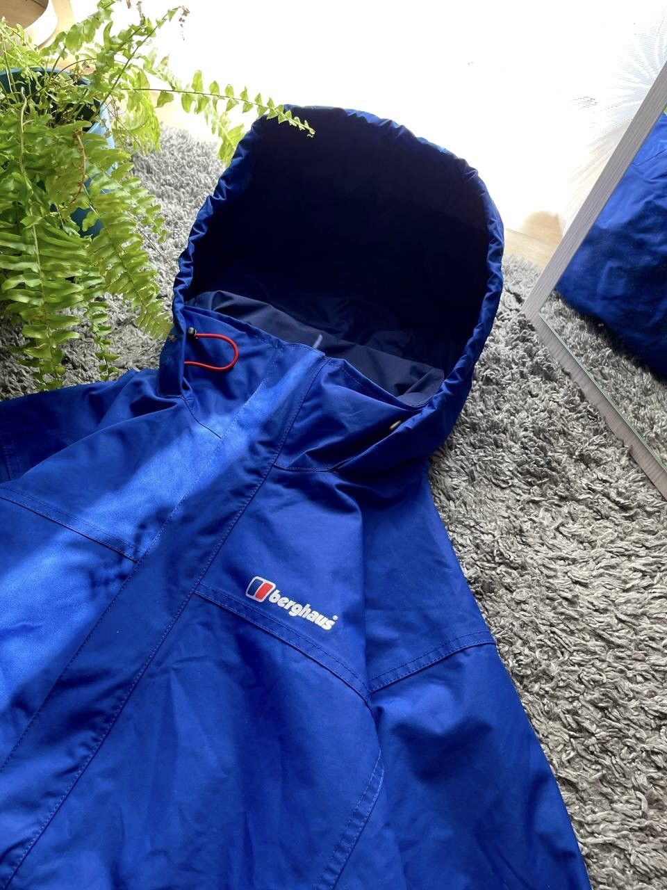 Berghaus Berghaus Light Jacket Gorpcore Outdoor Gore-Tex Logo Rare Size US M / EU 48-50 / 2 - 10 Thumbnail