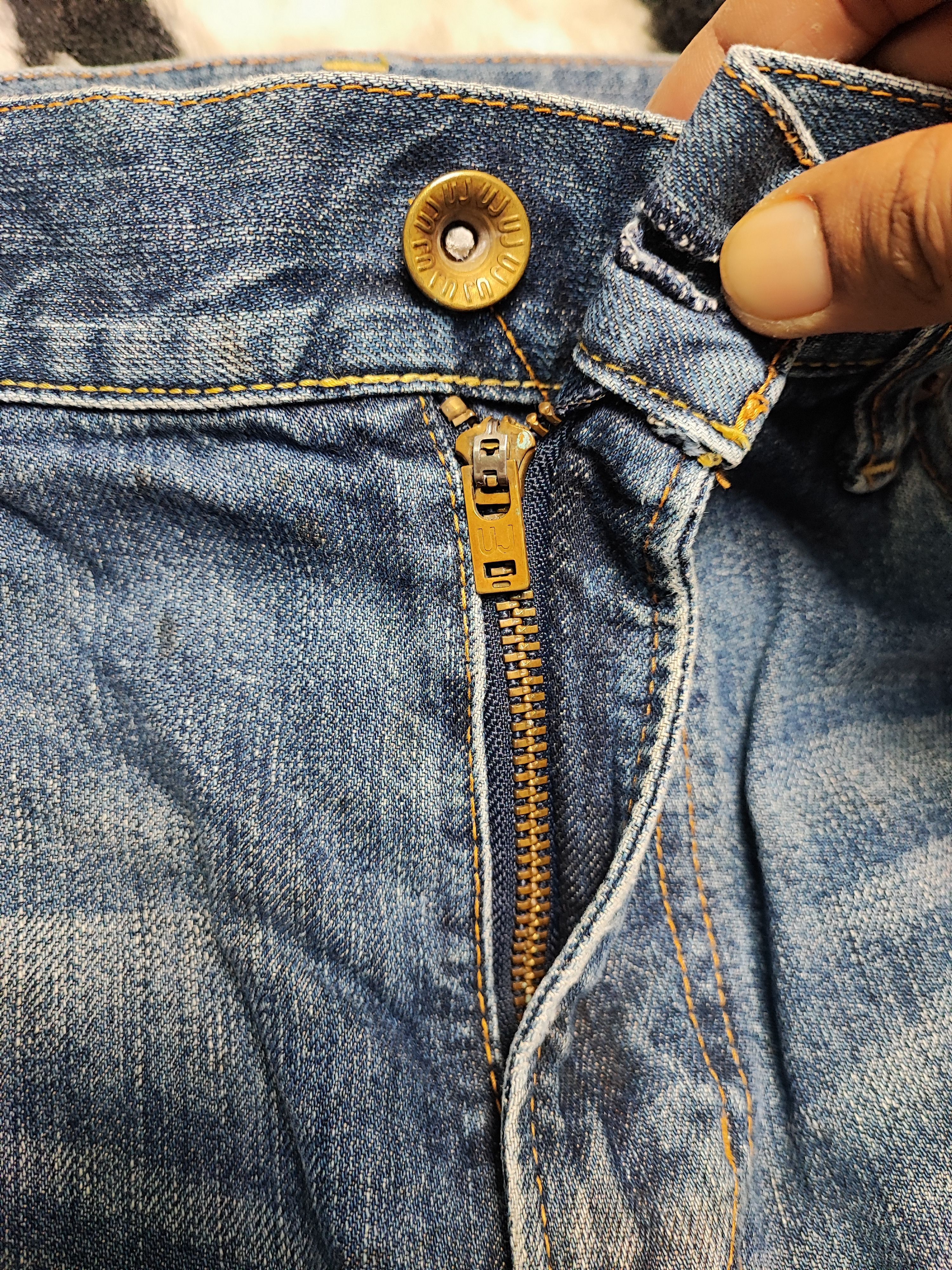 Uniqlo Vintage Distress Uniqlo Jeans Japan S002 Size US 33 - 6 Thumbnail