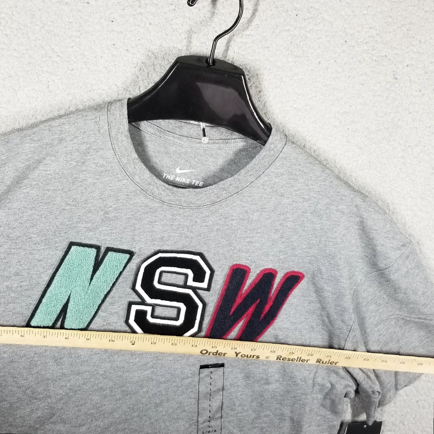 Nike Nike NSW Sportswear Shirt Men Large Gray Short Sleeve Crew Neck Regular Fit Size US L / EU 52-54 / 3 - 6 Thumbnail