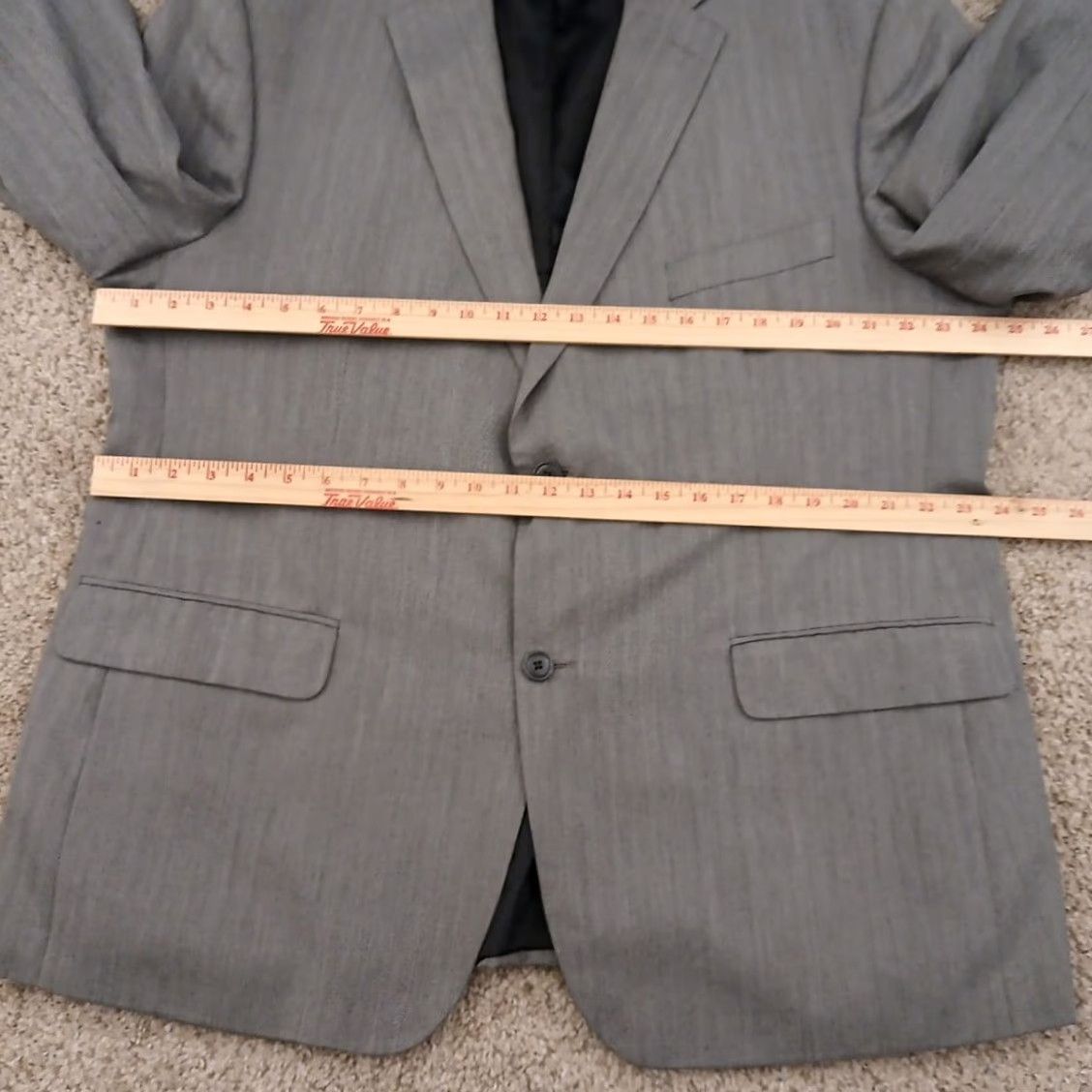 Haggar Haggar Blazer Mens 48 Gray Herringbone Polyester Blend Two Button Single Vent Jacket Coat Notch Lapel Men Regular 2 Piece Vintage No Size 48R - 5 Thumbnail