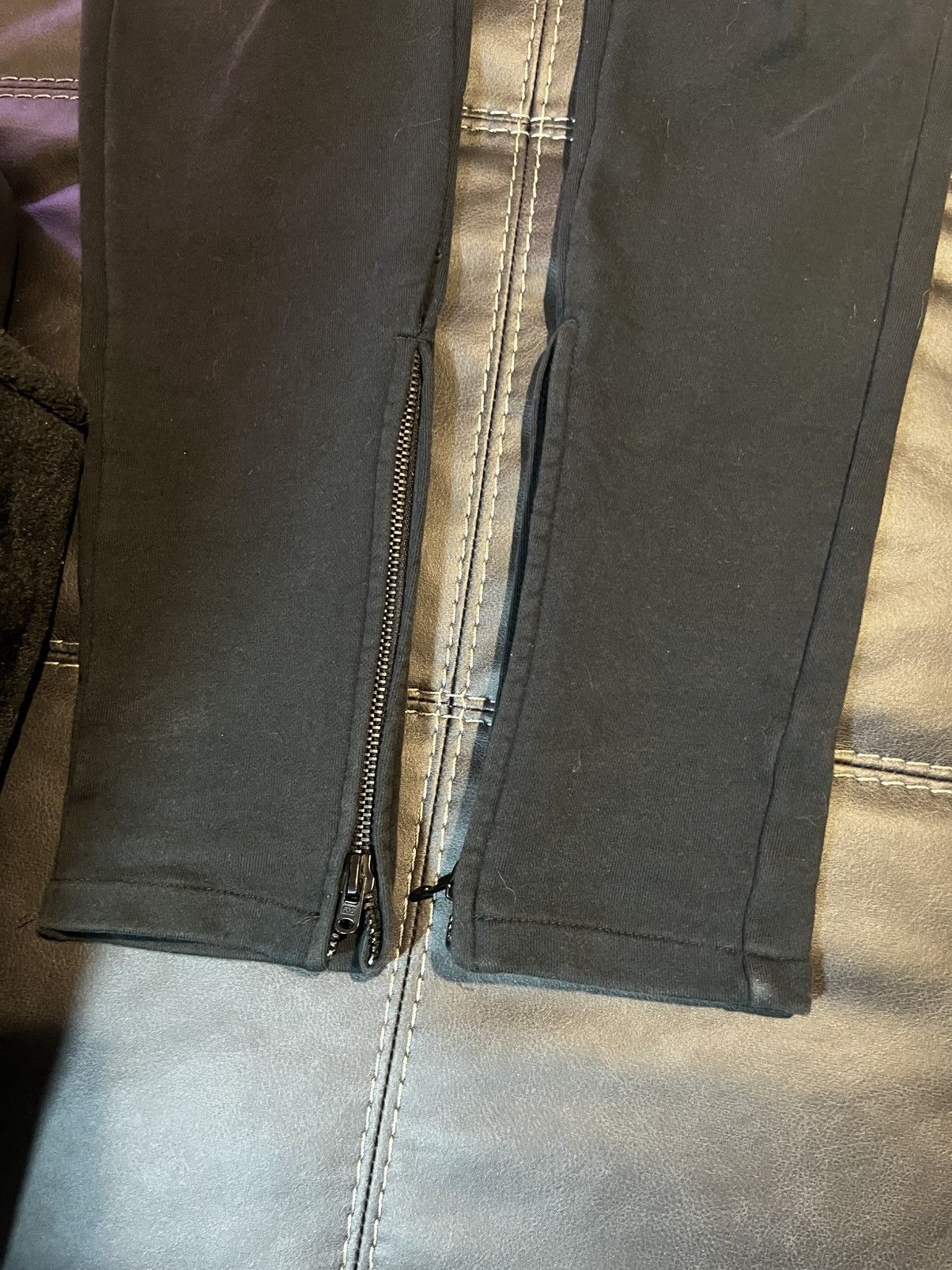Fear of God FOG fear of god black joggers Size US 32 / EU 48 - 2 Thumbnail