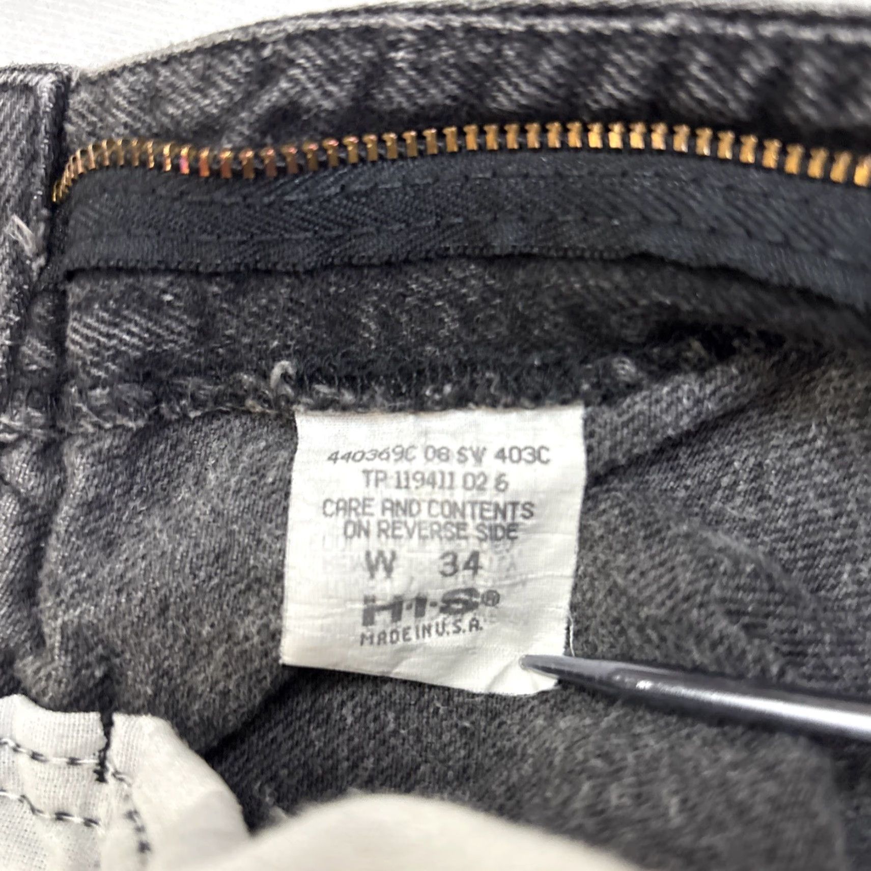 Denime VINTAGE H.I.S. Jean Shorts Jorts Men 34 Black Denim Skate Y2K Mens 34 Black Denim Biker Shorts Size US 34 / EU 50 - 4 Thumbnail
