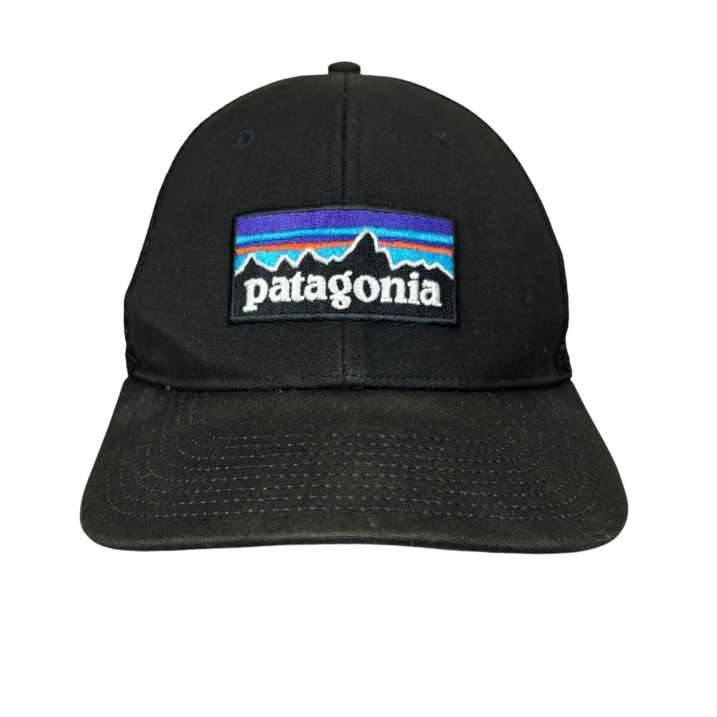 Patagonia Patagonia P-6 Logo Mesh Trucker Hat Snapback Gorpcore Size ONE SIZE - 1 Thumbnail