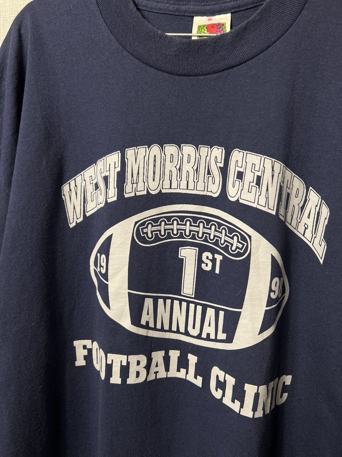 Fruit Of The Loom Raiders West Morris Central Footbal Clinic 1998 Wolfpack Tee Size US XL / EU 56 / 4 - 4 Thumbnail