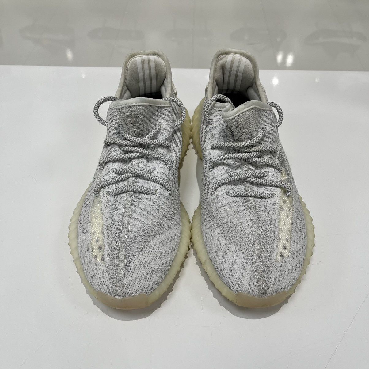 Adidas Adidas Yeezy Boost V2 Static Reflective Size US 8.5 / EU 41-42 - 9 Thumbnail