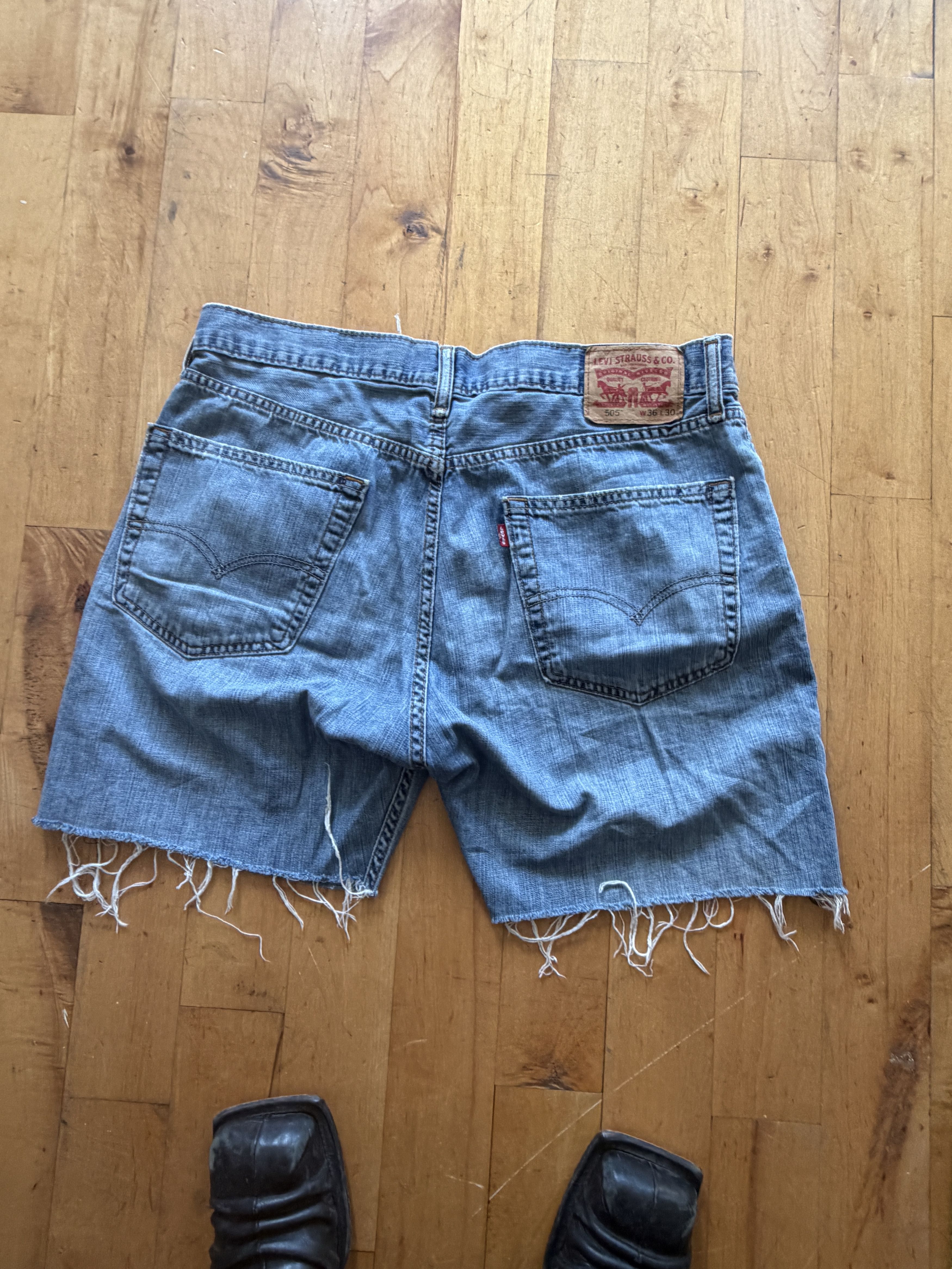 Levi's Levis 505 Cut Off Shorts Size 36" / US 14 / IT 50 - 1 Thumbnail