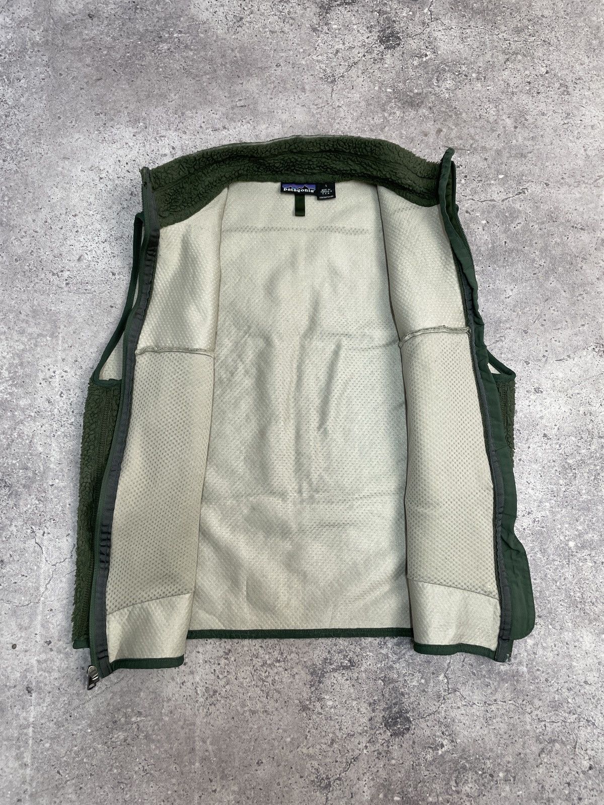 Patagonia × Vintage Vintage Patagonia Teddy Fleece Vest Sherpa y2k Sweatshirt Size US L / EU 52-54 / 3 - 7 Thumbnail