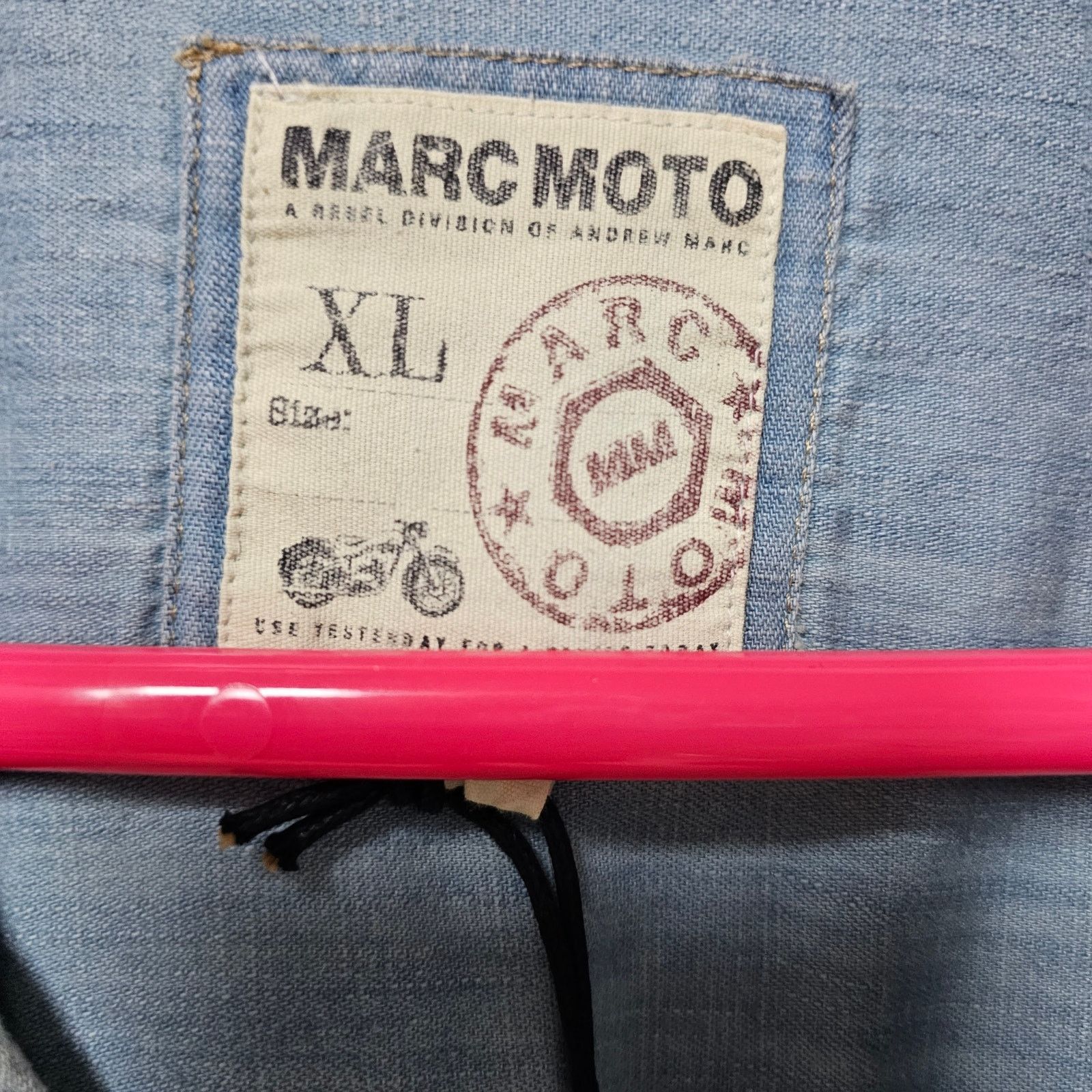 Andrew Marc NWT Men's Marc Moto Snap Front Denim Shirt Size XL Size US XL / EU 56 / 4 - 5 Thumbnail