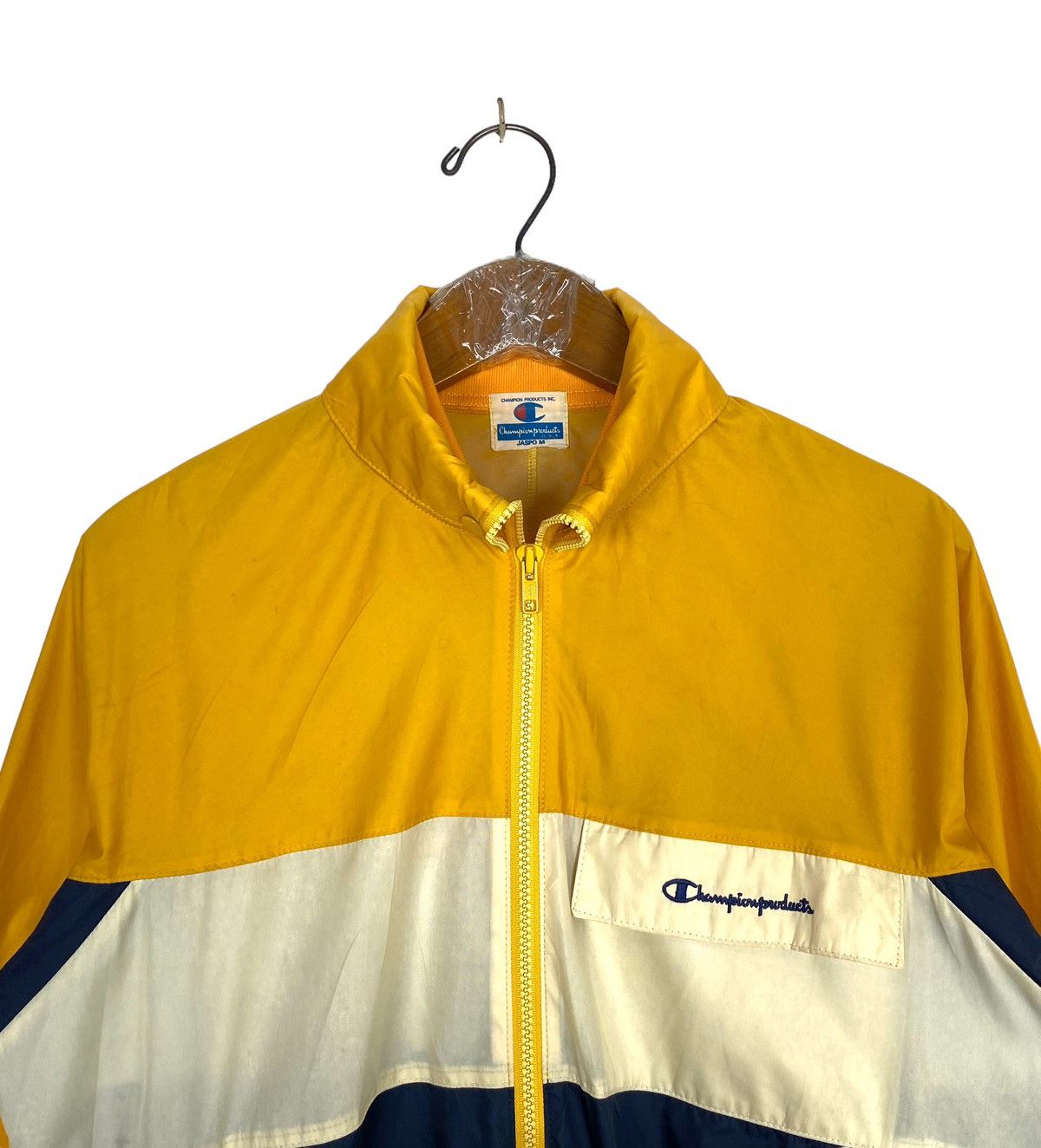Champion Rare‼️ Vtg Champion Script Logo Windbreaker Made in Japan Size US S / EU 44-46 / 1 - 4 Thumbnail
