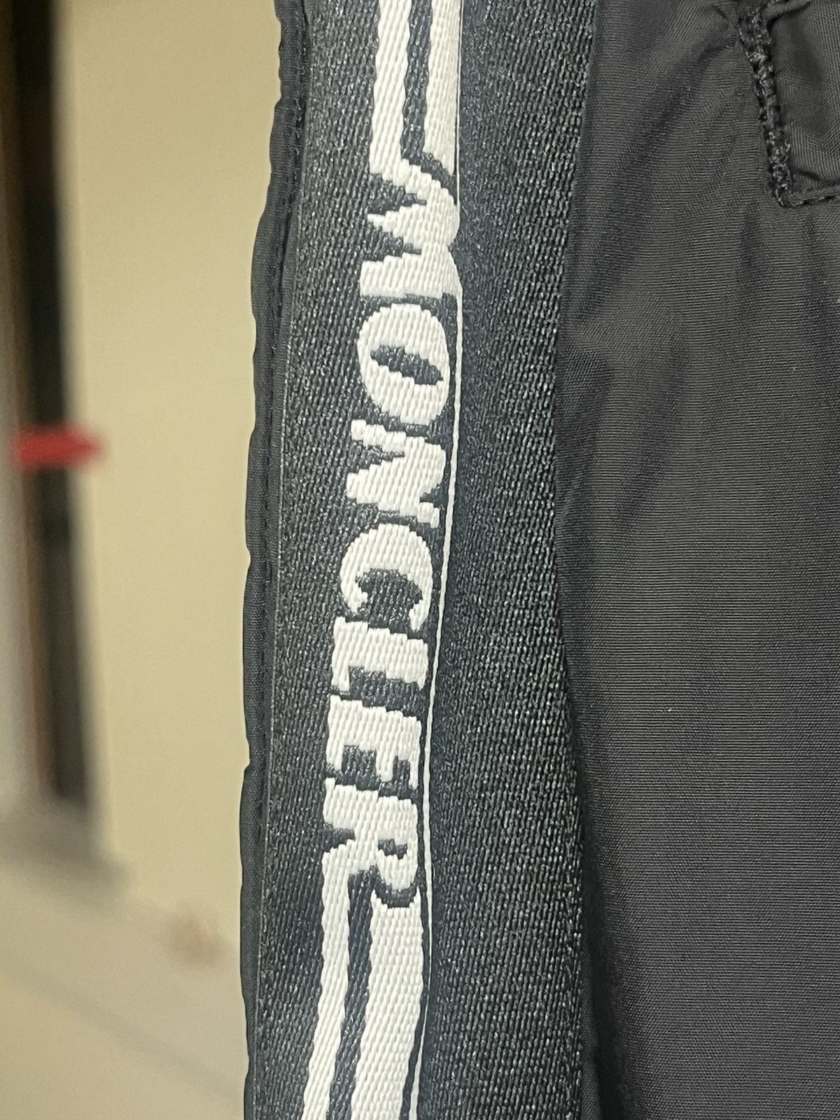 Moncler Moncler Pantalone Sportivo Trousers Sz 48 Size US 32 / EU 48 - 4 Thumbnail