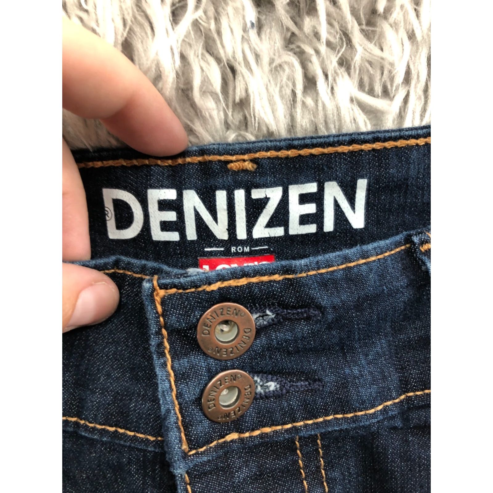 Denizen Denizen Boyfriend Shorts Womens Size 2 Mid Rise Dark Wash Blue Denim Jean Size 26" / US 2 / IT 38 - 6 Thumbnail