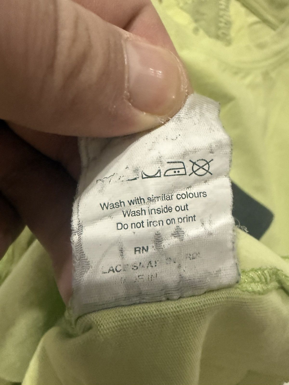 Palace Very nice Size US S / EU 44-46 / 1 - 6 Thumbnail
