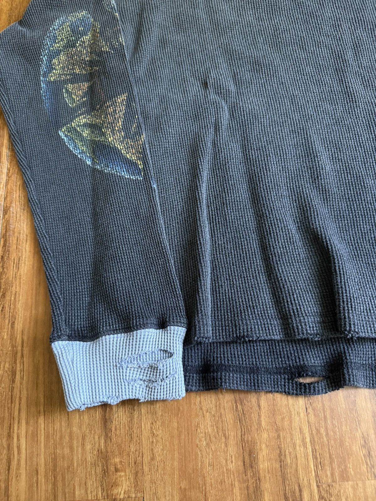 Vale Vale Forever Wraith of Faith Thermal Long Sleeve size Large Size US L / EU 52-54 / 3 - 6 Thumbnail