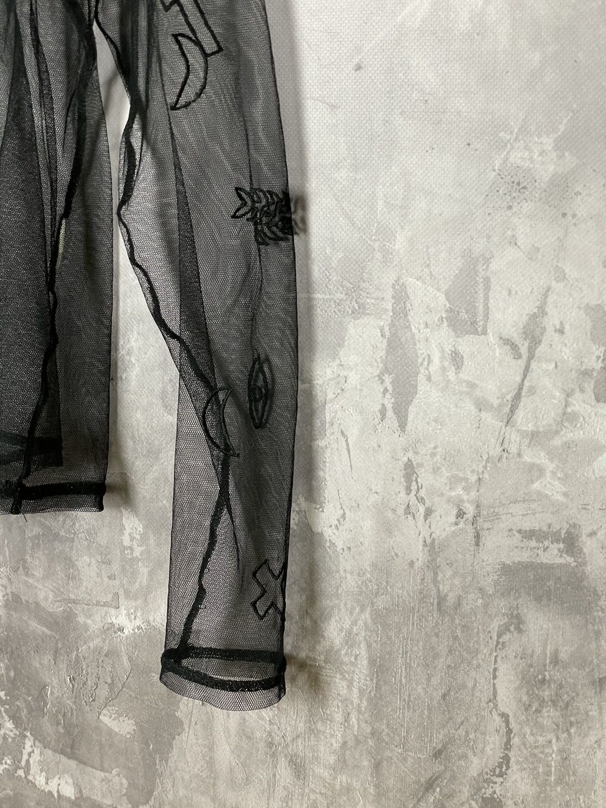Vintage vintage y2k Fang Tribal Goth Mesh Sheer Long-Sleeve womens m Size ONE SIZE - 8 Thumbnail