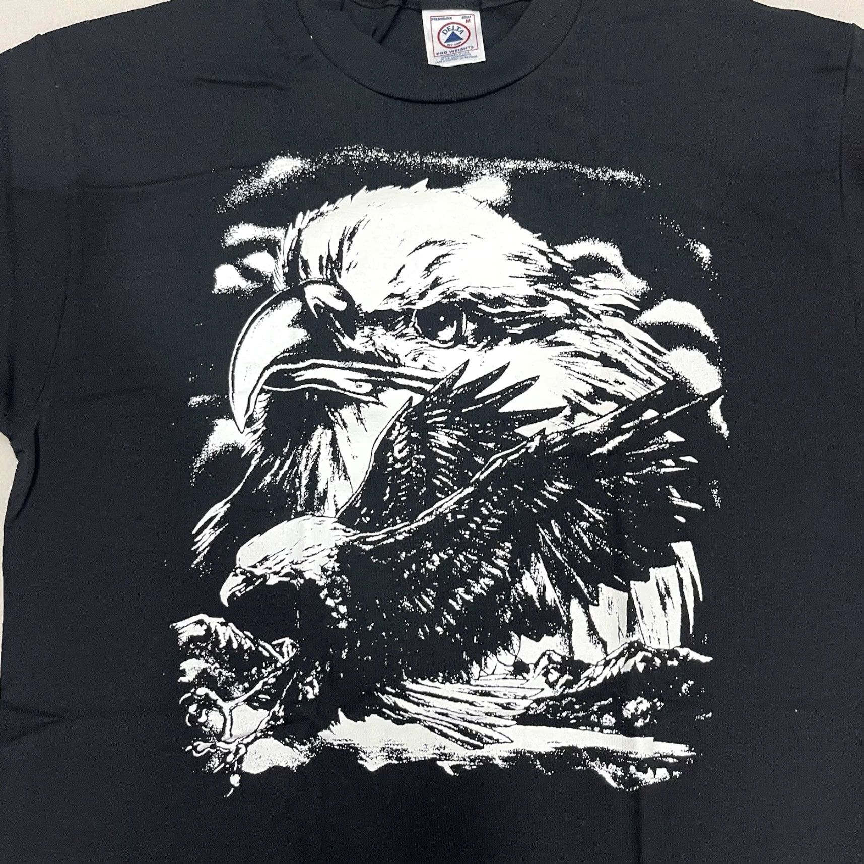 Delta VINTAGE Delta T-Shirt Graphic Tee Men M Black 100% Cotton Short Sleeve Made In USA Birds Classic Shirt Size US M / EU 48-50 / 2 - 2 Thumbnail