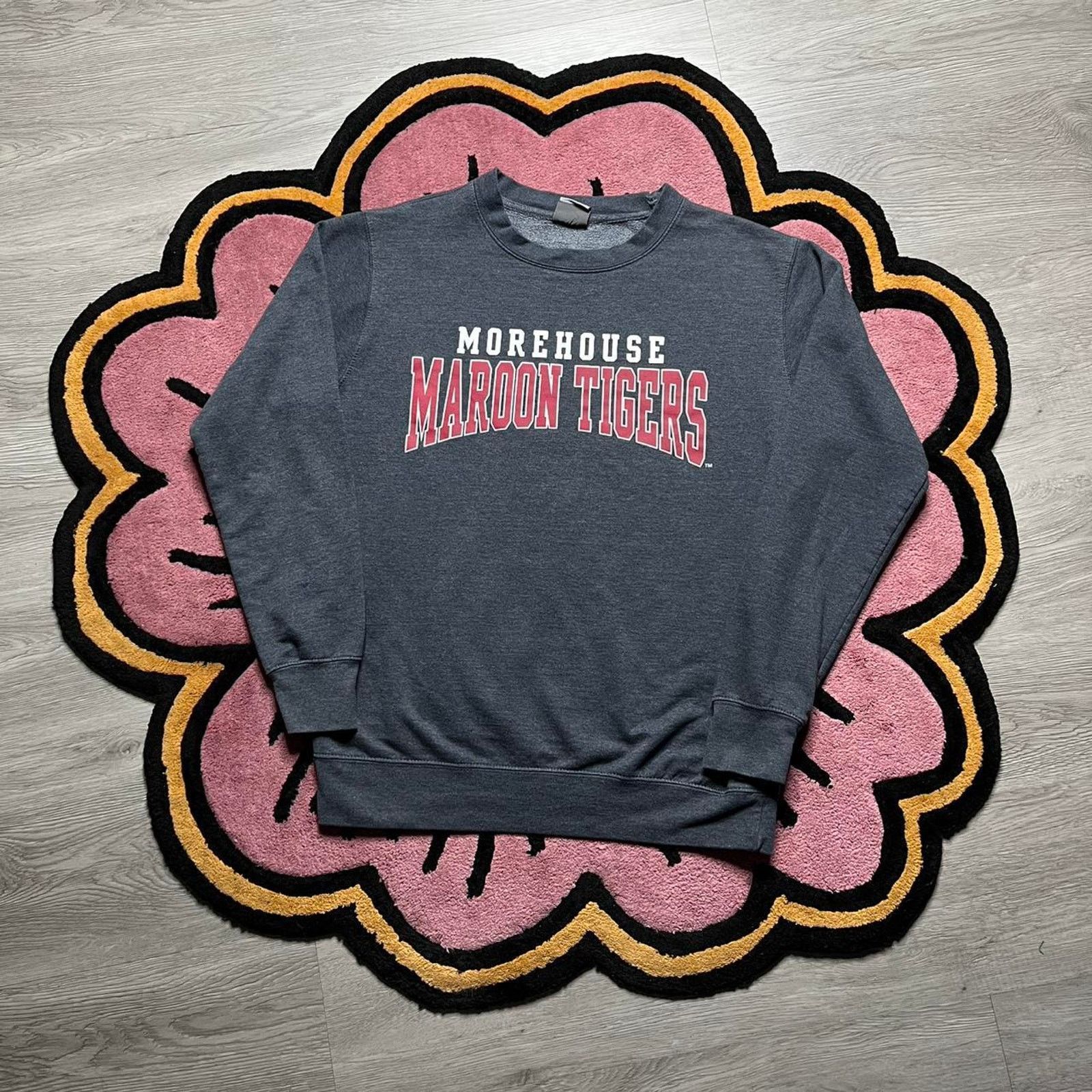NCAA Morehouse College Maroon Tigers HBCU Graphic Sweatshirt Size US S / EU 44-46 / 1 - 1 Thumbnail
