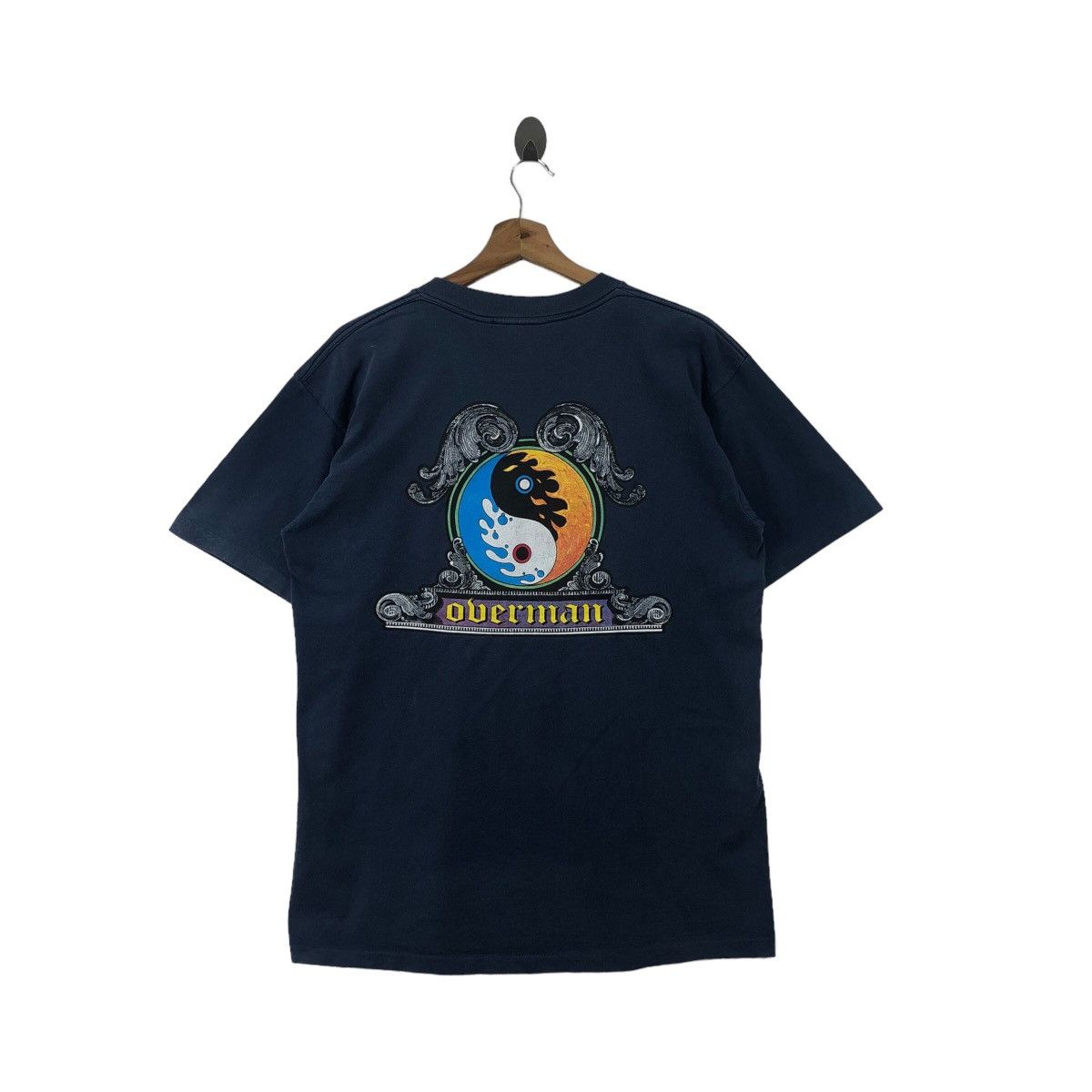Vintage Pick!! Vtg 90's OVERMAN SURFING Big Logo Top Tee Tshirt Size US L / EU 52-54 / 3 - 1 Thumbnail