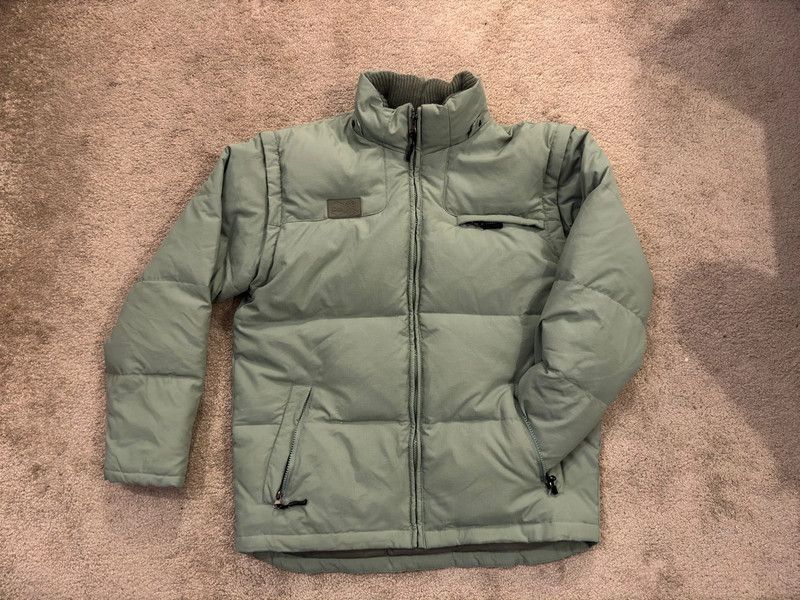 Fila Down Winter Jacket Coat Parka Detachable Sleeves and hood Size US M / EU 48-50 / 2 - 3 Thumbnail