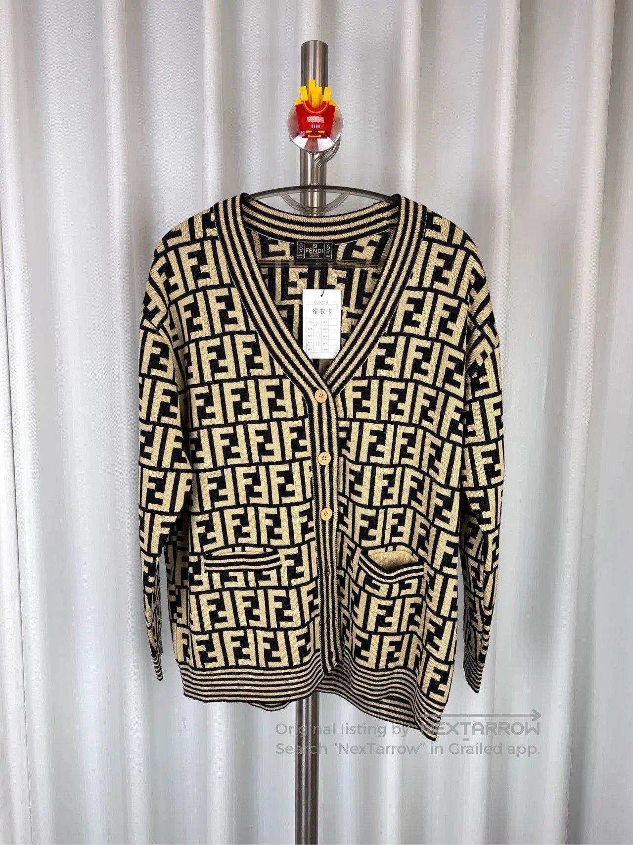 Fendi Fendi Classic Logo Print Cardigan Sweater. Size US S / EU 44-46 / 1 - 1 Thumbnail