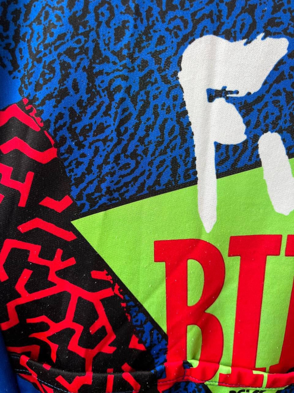 Asics 1980 RARE ASICS “FUN BIKE” CYCLING JERSEY SHIRT DESIGN SZ XL Size US XL / EU 56 / 4 - 17 Thumbnail