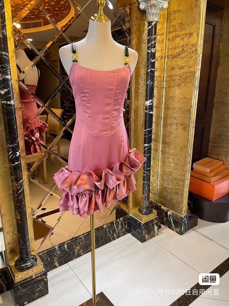 Versace Versace Barbie series dress Size M / US 6-8 / IT 42-44 - 3 Thumbnail