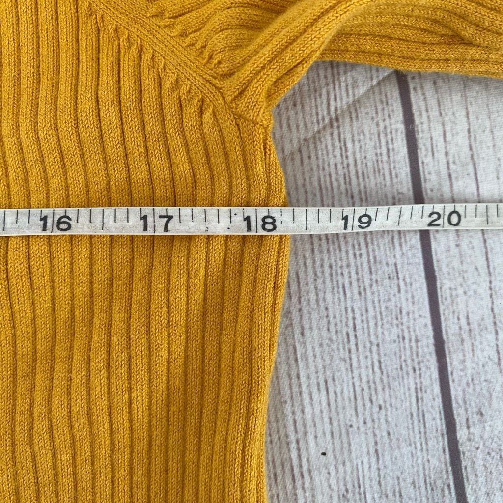 Other Peter Nygard women M 10-12 button from v-neck Longsleeve car Size M / US 6-8 / IT 42-44 - 12 Thumbnail