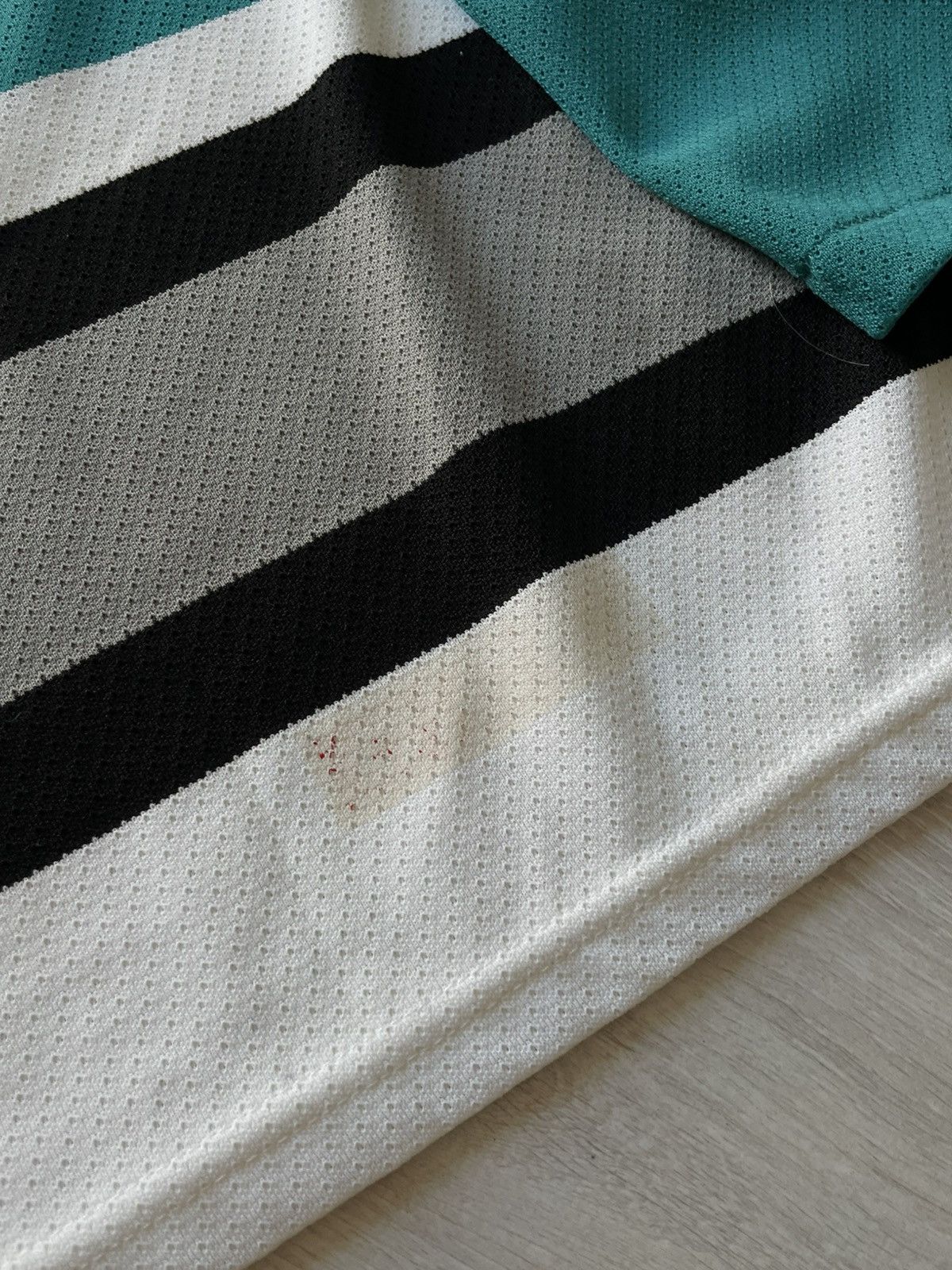 NHL Vintage 90's CCM San Jose Sharks NHL Hockey Jersey RARE Size US M / EU 48-50 / 2 - 9 Thumbnail