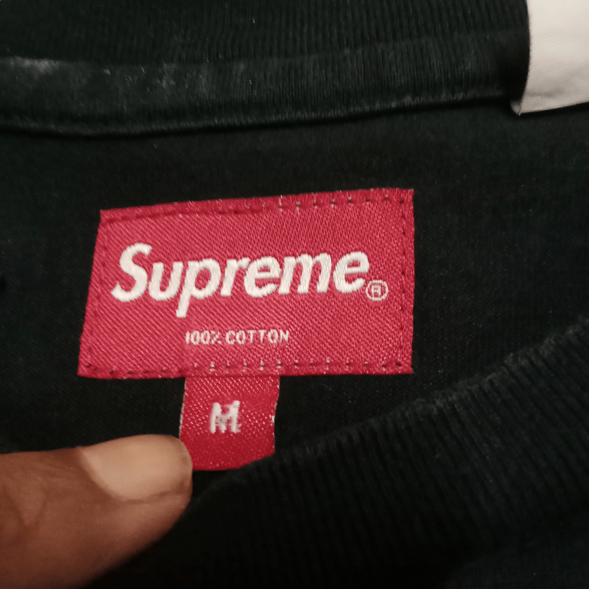 Supreme Supreme small box logo Size US L / EU 52-54 / 3 - 8 Thumbnail