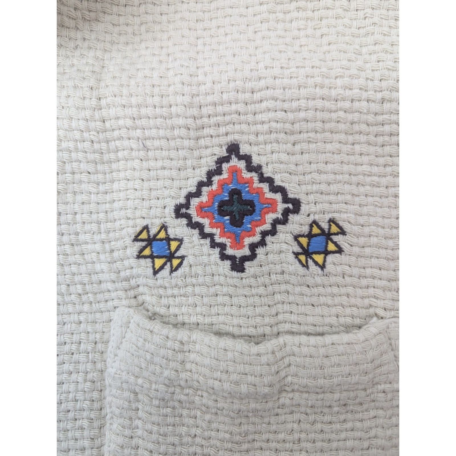 Obey OBEY x UO Exclusive Torocoan Woven Cotton Button-Up T-Shirt Large Beige Aztec Mens Shirt Short Sleeve Button-Down Collar OT 90s/Collar? Size US L / EU 52-54 / 3 - 3 Thumbnail