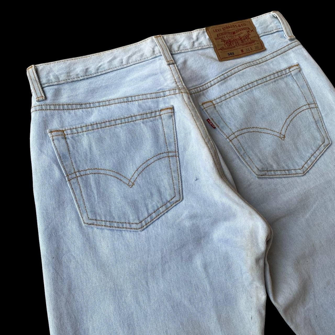 Levi's Vintage Clothing W30X30" VINTAGE 94 LEVIS 501 DISTRESSED LIGHTWASH DENIM Size US 30 / EU 46 - 5 Thumbnail