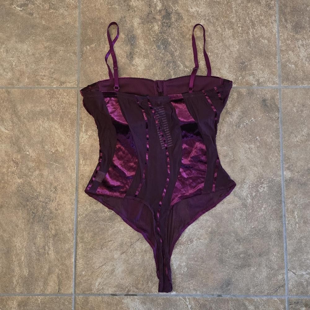 Designer Burgundy Detailed HM Bodysuit Lingerie Size ONE SIZE - 2 Thumbnail
