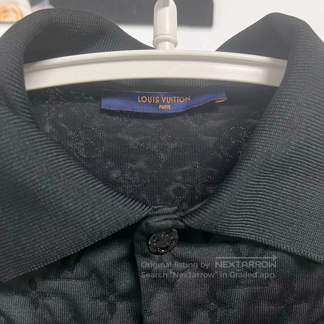 Louis Vuitton Louis Vuitton x NBA Printed Shirt. Size US S / EU 44-46 / 1 - 3 Thumbnail