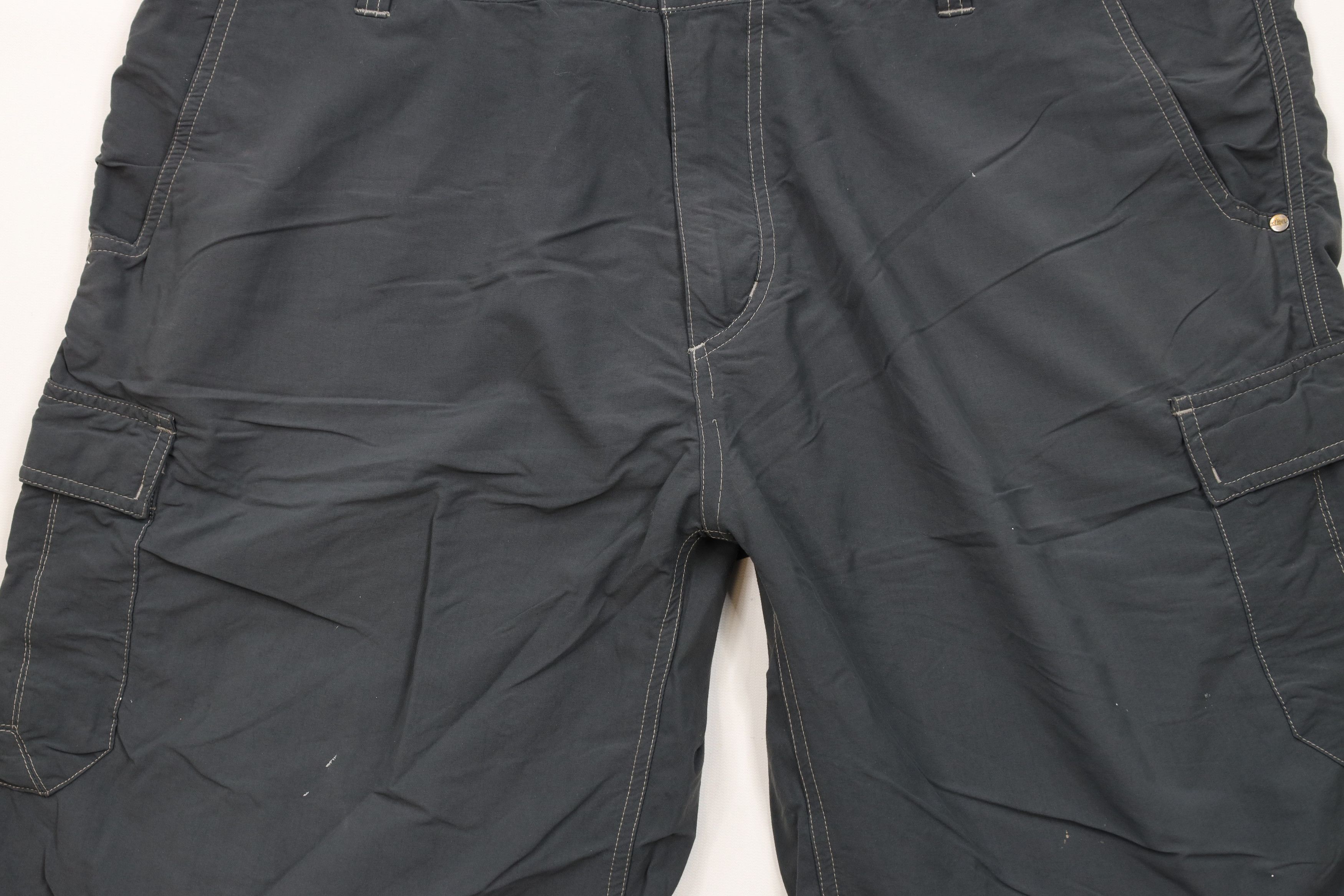 Kuhl × Vintage Kuhl Mountain Distressed Hiking Climbing Cargo Shorts Gray Size US 40 / EU 56 - 3 Thumbnail