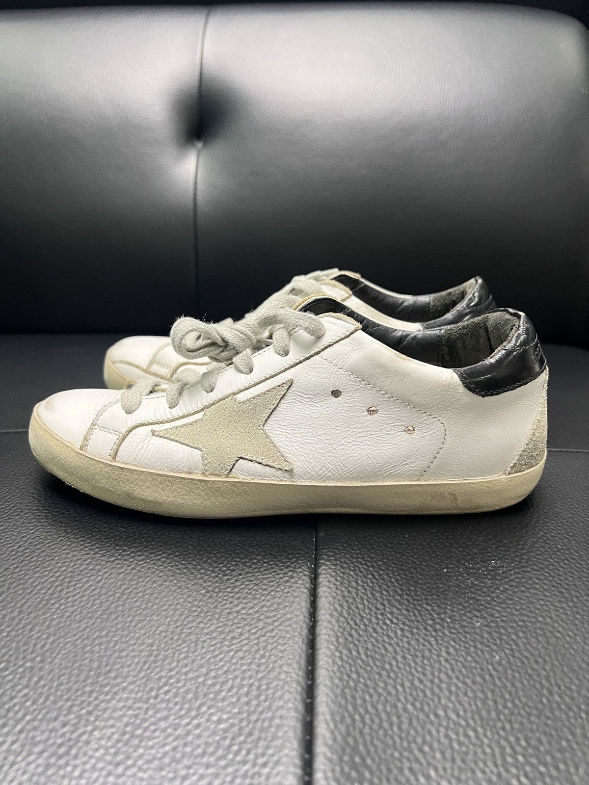 Golden Goose Golden Goose GGDB Distressed Star Sneakers Size US 5 / IT 35 - 2 Thumbnail