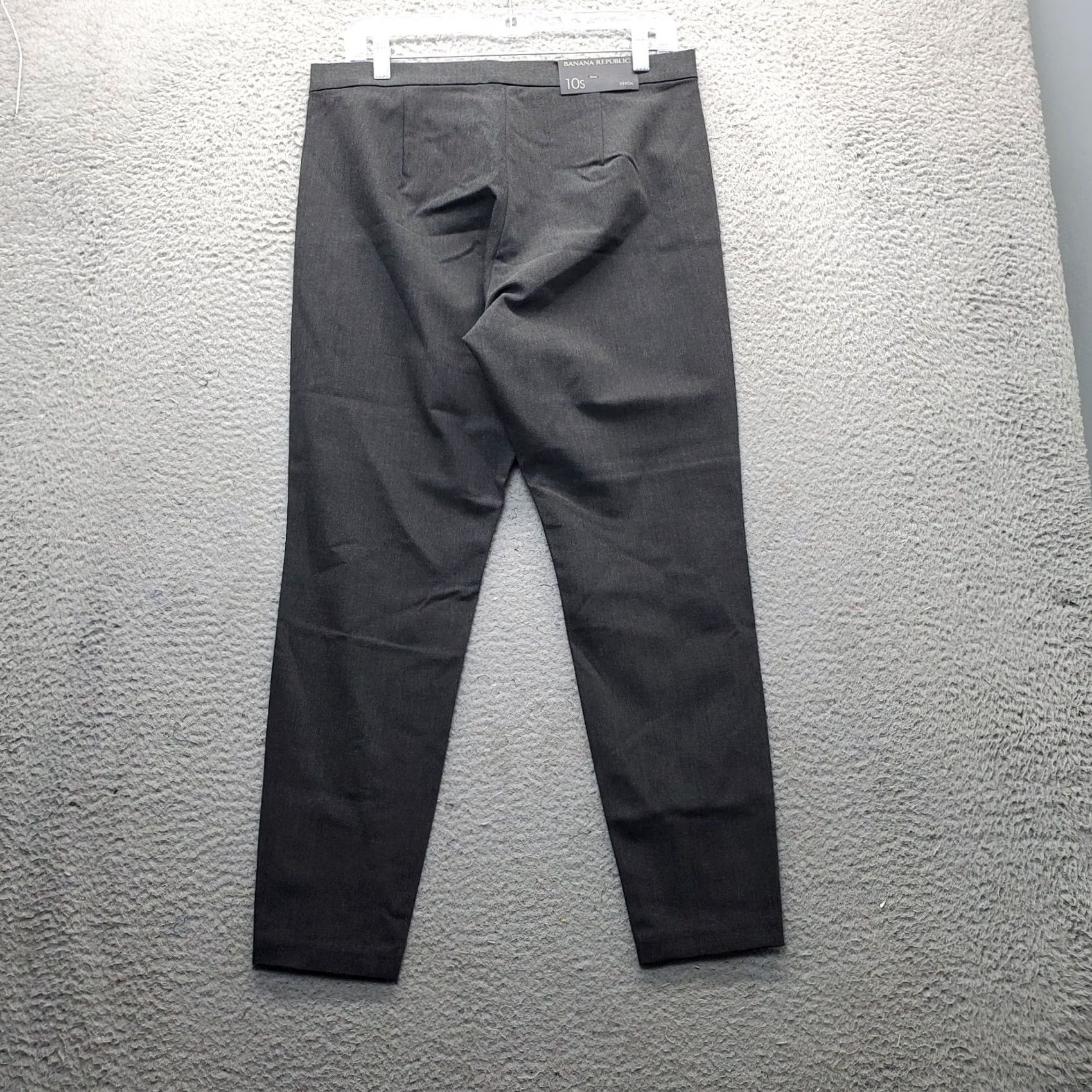 Banana Republic Banana Republic Womens Pants 10 Gray Stretch Devon Ankle Side Zip Slimming Pockets Regular 26 Inseam Straight 3-4? Size 32" / US 10 / IT 46 - 2 Thumbnail