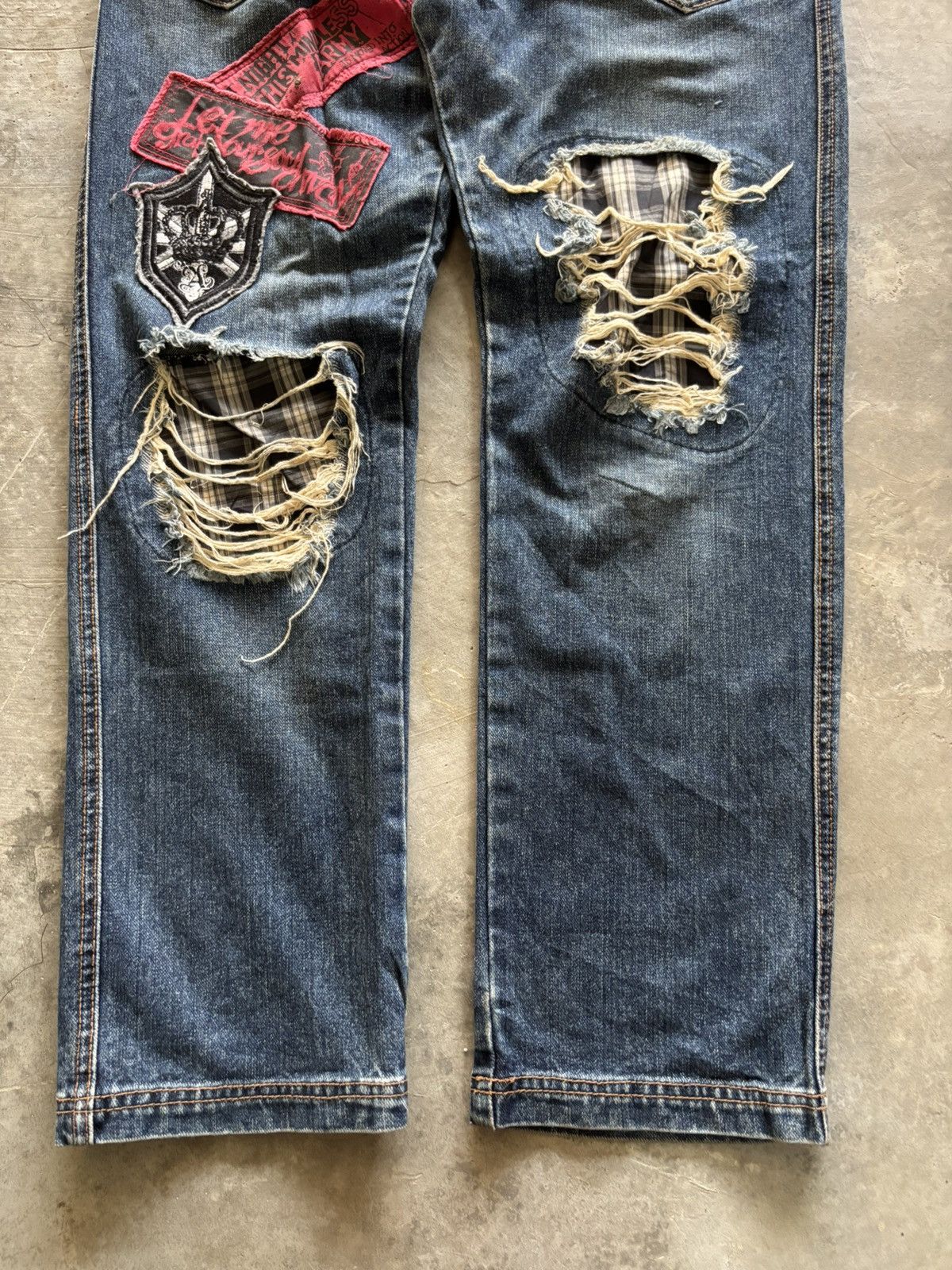 Hysteric Glamour ALGONQUINS japanese punk distressed patchwork ripped Size US 30 / EU 46 - 2 Thumbnail