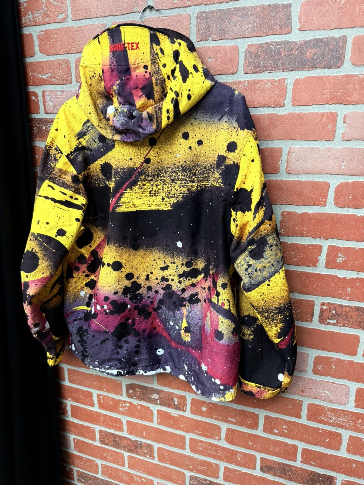 Supreme Supreme GORE-TEX Anorak Rammellzee Yellow Size Medium Size US M / EU 48-50 / 2 - 7 Thumbnail