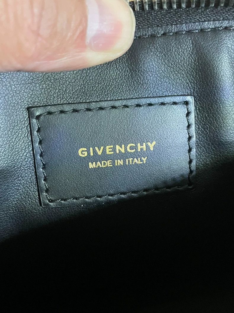 Givenchy Givenchy Black pure leather trendy design clutch purse for Size ONE SIZE - 6 Thumbnail