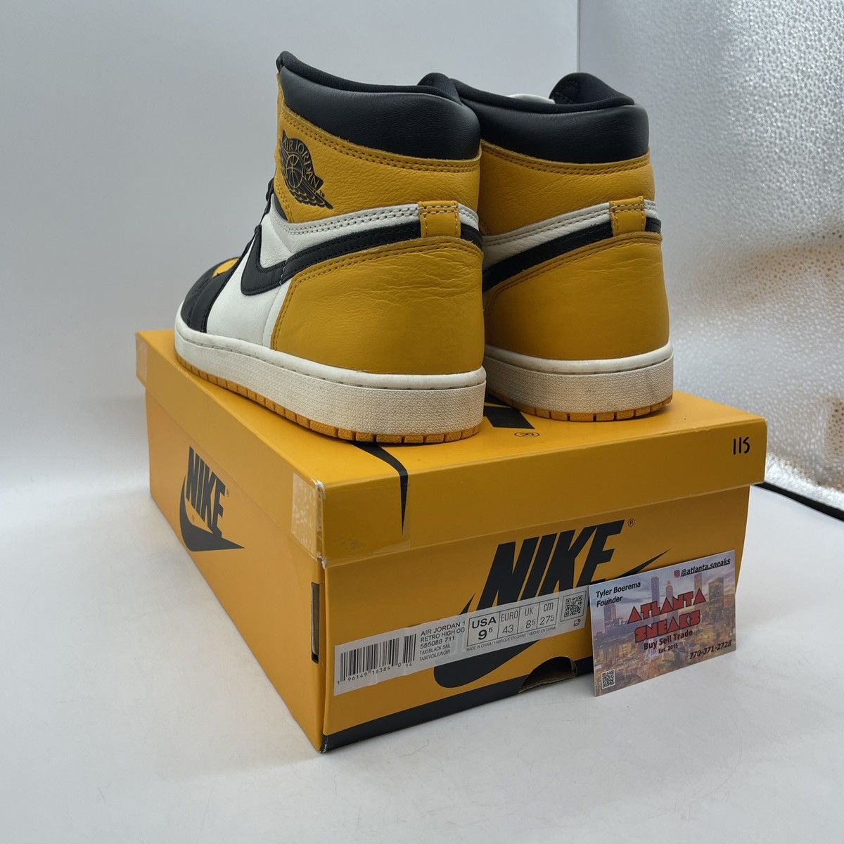 Jordan Brand Air Jordan 1 high yellow toe Size US 9.5 / EU 42-43 - 4 Thumbnail