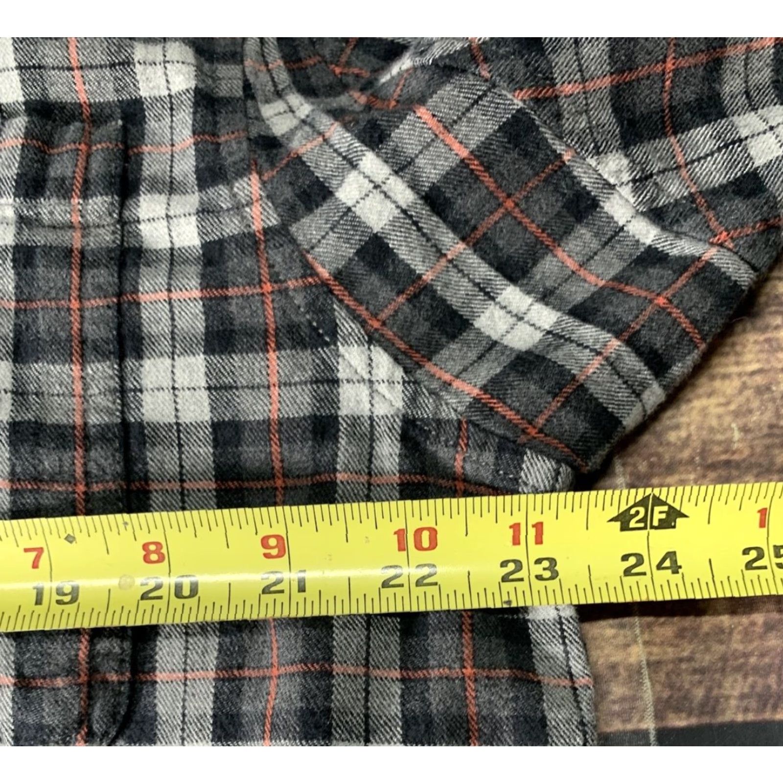 CO Duluth Flannel Shirt Mens L Button Up Black Gray Plaid Long Sleeve Regular Fit Casual Vintage: No Size US L / EU 52-54 / 3 - 7 Thumbnail