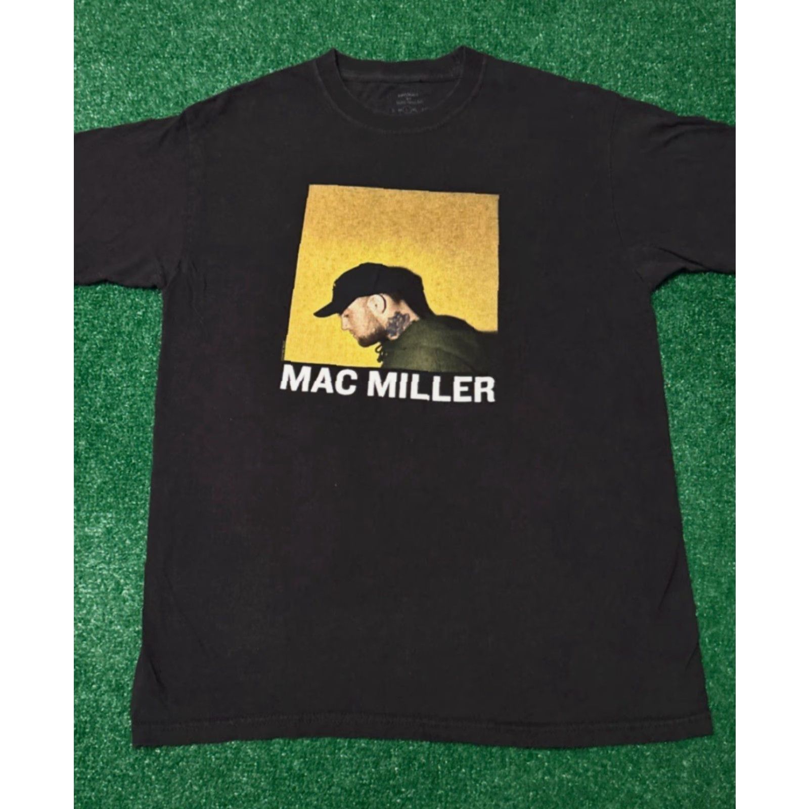 Vintage VINTAGE Mac Miller Rap Tee Shirt Official Merch Retro Mens L Black Hip Hop Shirt 2018 Mens Shirts, Hip Hop, Music, Classic, Preowned Size US L / EU 52-54 / 3 - 4 Thumbnail