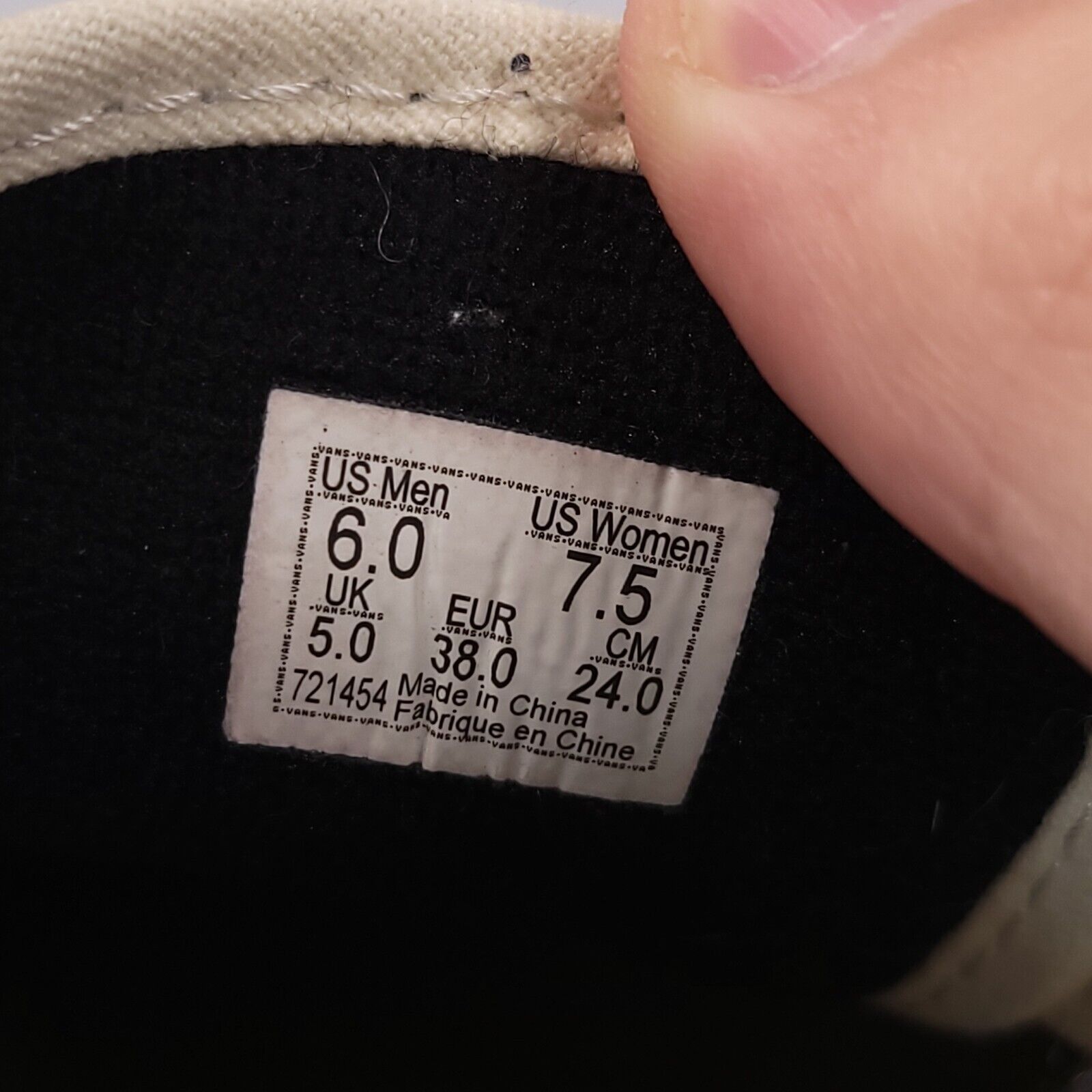 Vans Vans Off the Wall Old Skool Shoe Womens Size 7.5 721454 Gray Size US 7.5 / IT 37.5 - 9 Thumbnail