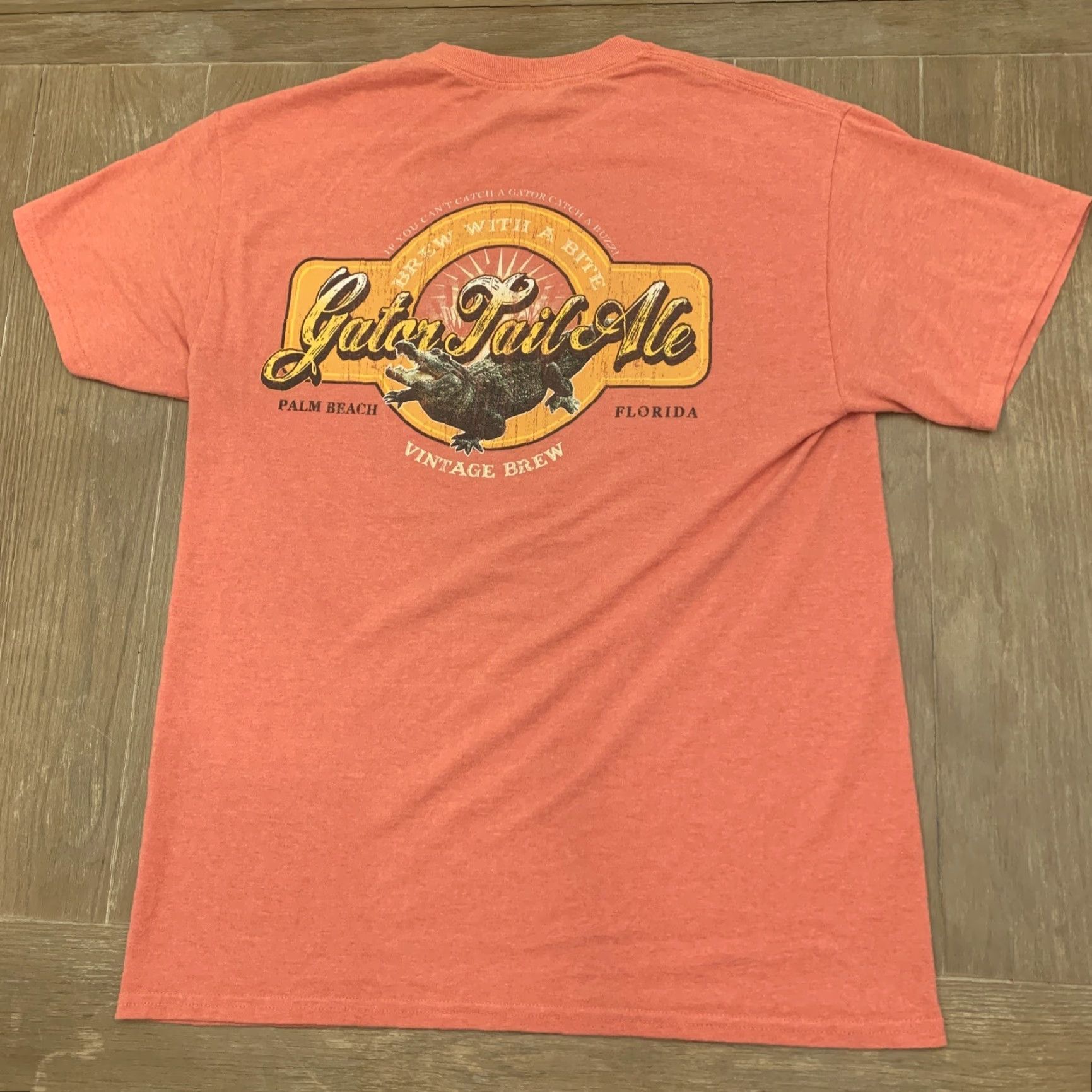 Vintage Gator Tail Ale Beer Palm Beach Florida T-Shirt M Black Cotton Blend Alstyle Men's Graphic Tee Short Sleeve 90s Concert Theme Size US M / EU 48-50 / 2 - 5 Thumbnail