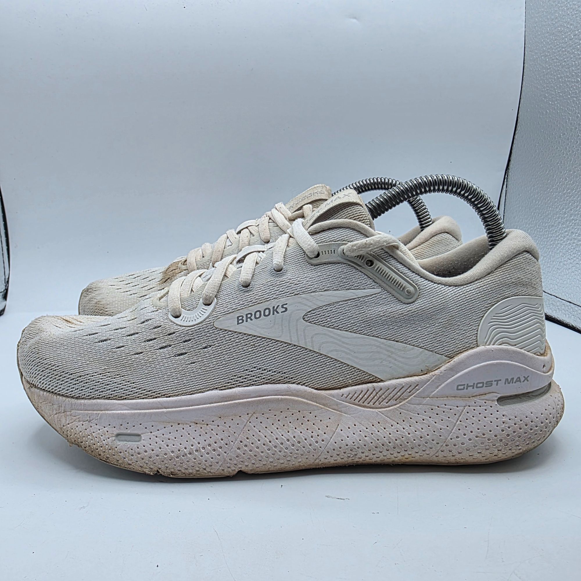 Brooks Brooks Ghost Max Womens Size 7.5 Wide White Athletic Shoes R Size US 7.5 / IT 37.5 - 13 Thumbnail