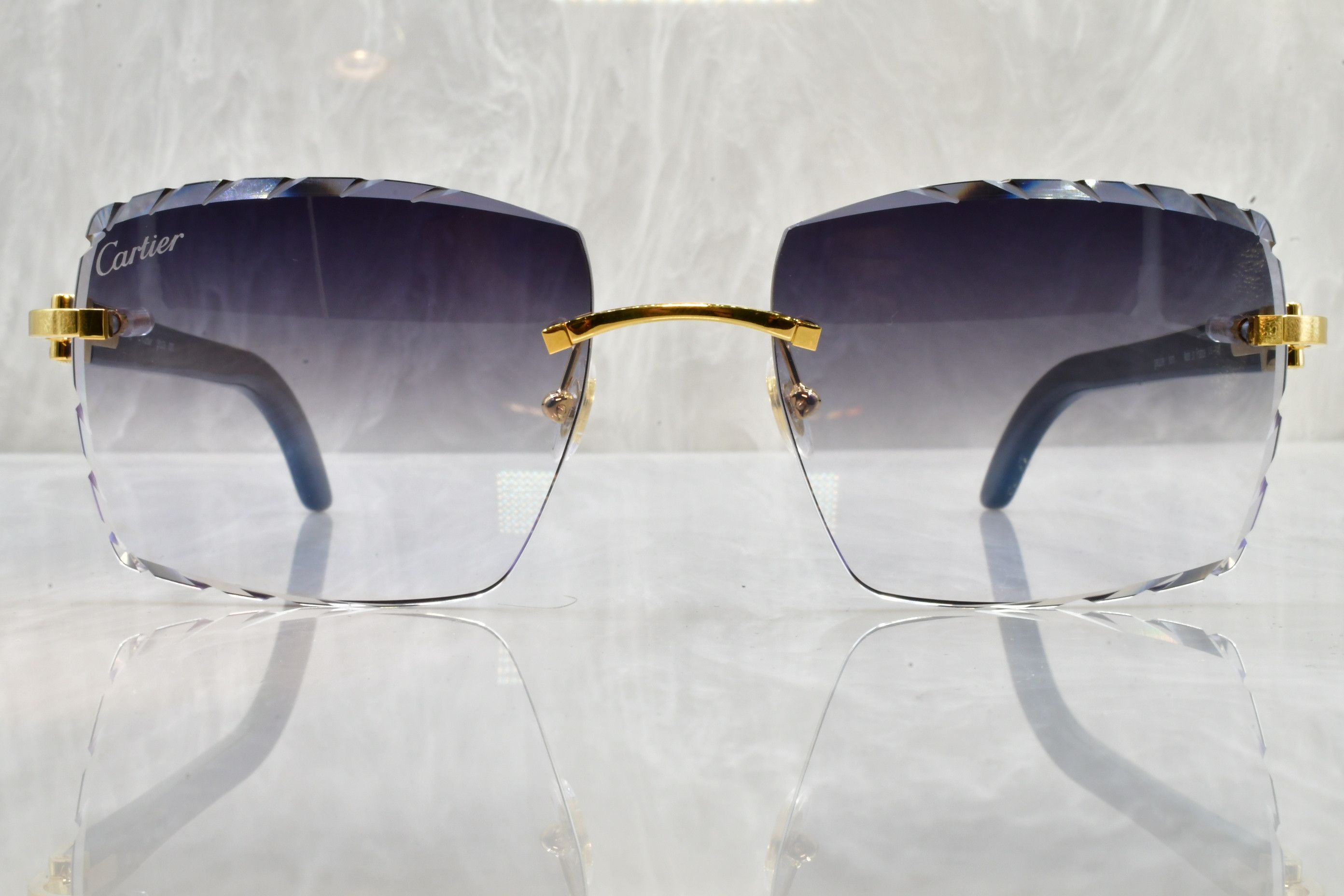 Cartier Cartier diamond cut white horn sunglasses C decor buffs Size ONE SIZE - 2 Thumbnail